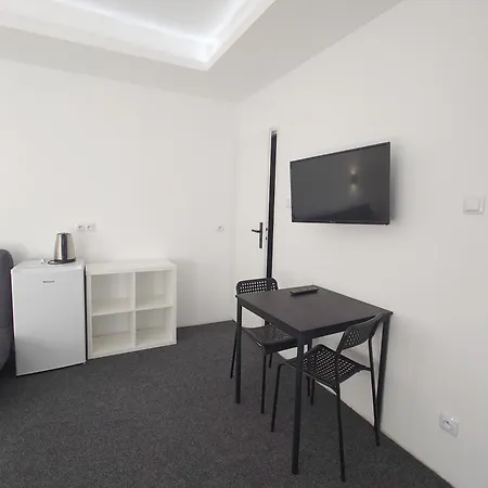 Marynarska 57 Kwatera prywatna Darłówko